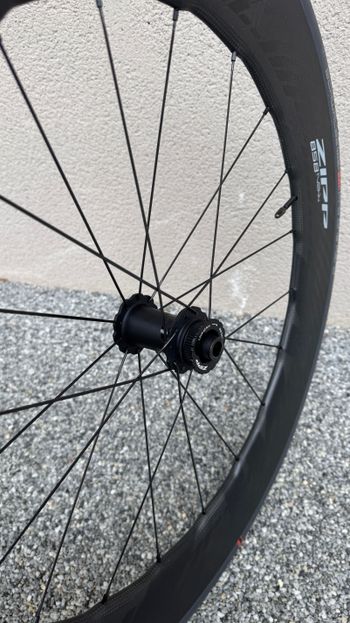 Brugt Zipp 858 NSW 2024 bike — billede 4 af 4