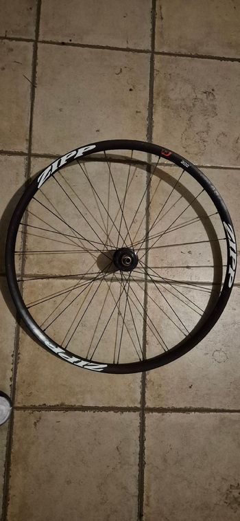 Gebrauchtes Zipp 202 2023 Wheels