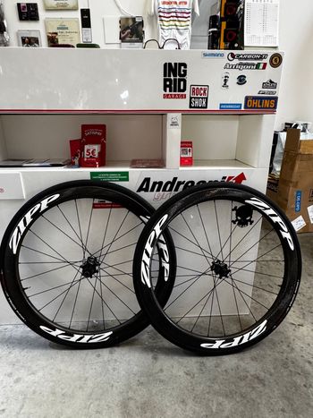 Brugt Zipp 303 firecrest 2021 Wheels