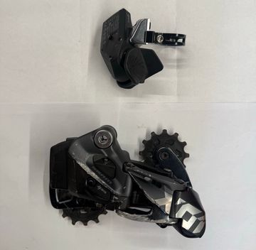 Použité Sram xo1 axs 2023 Drivetrain & Pedals