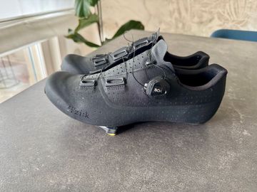 Tweedehands Fizik TEMPO R4 OVERCURVE 2024 Cycling Shoes