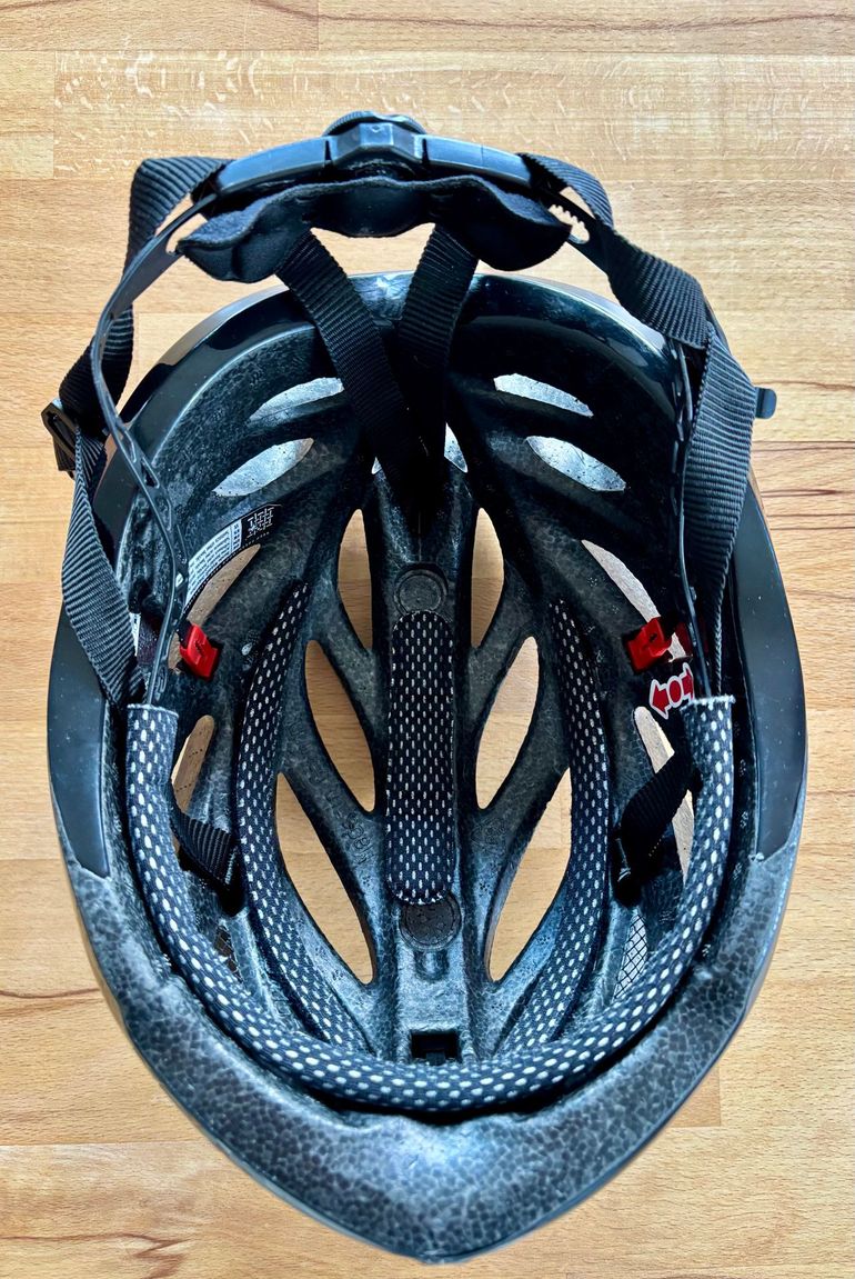 Used Uvex Boss Race 52-56 cm bike — image 4 of 4
