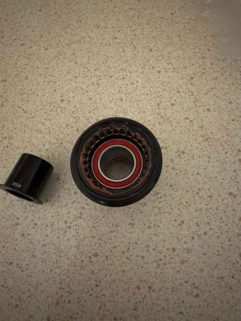Used Dt Swiss Ratchet LN bike — image 3 of 3
