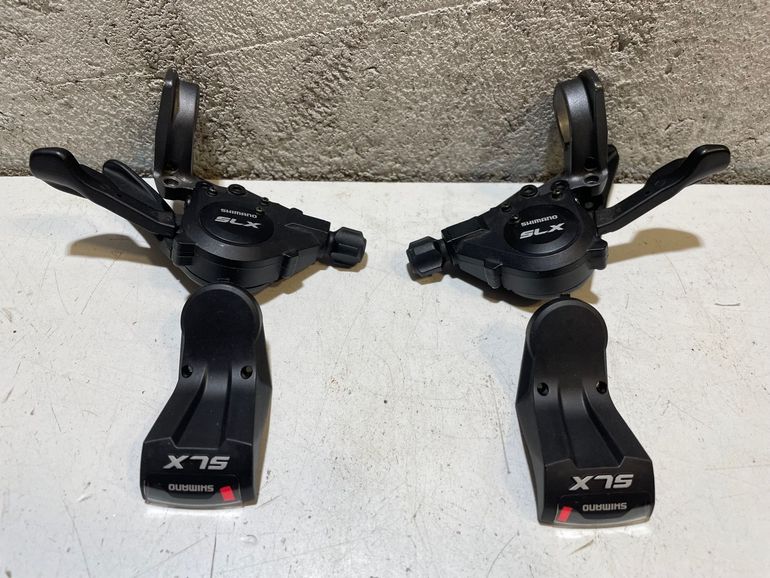 Used Shimano Deore SLX 2015 bike — image 2 of 3