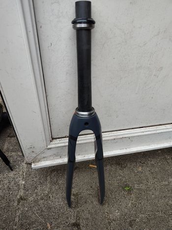Brugt Airbone full carbon misteal Fork