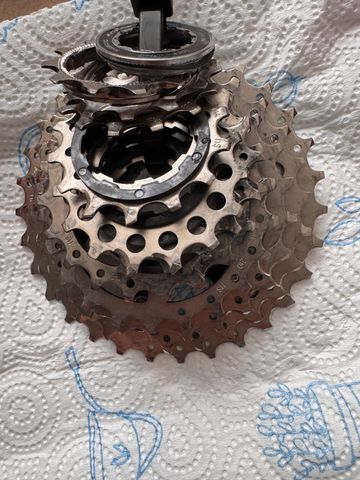 Käytetty Shimano 105 Drivetrain & Pedals
