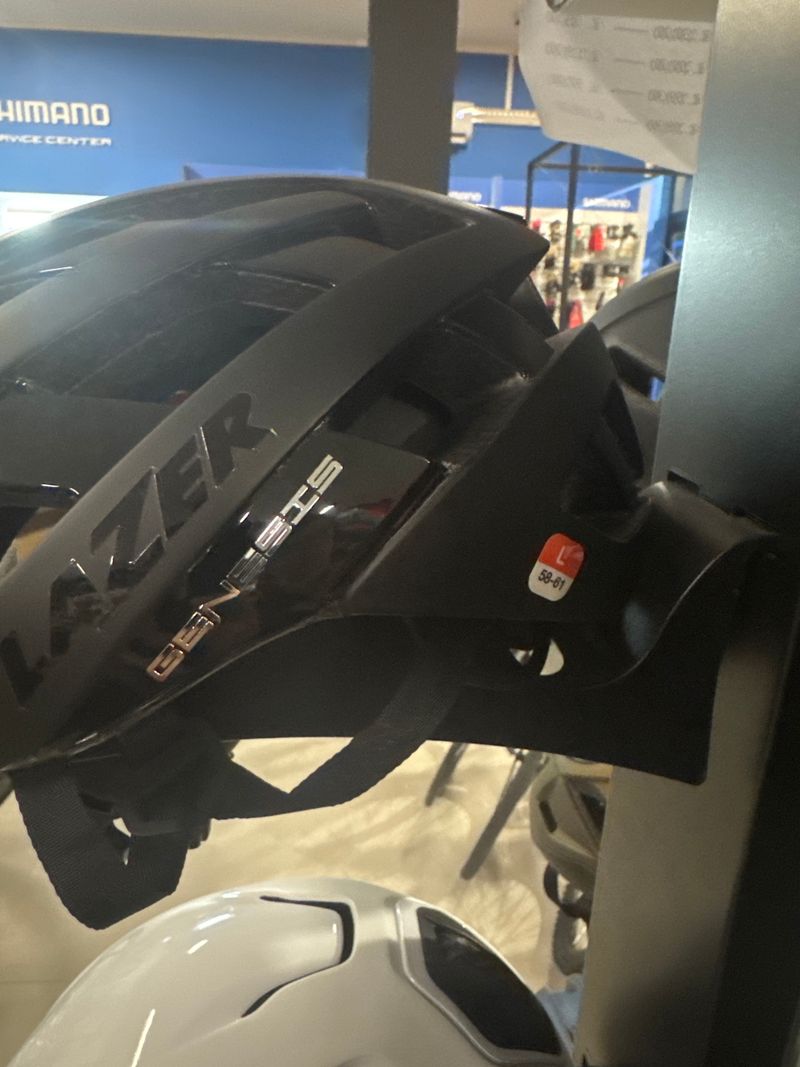 Used Lazer Casco Genesis 2024 bike — image 3 of 6