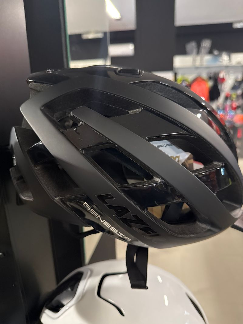 Used Lazer Casco Genesis 2024 bike — image 1 of 6