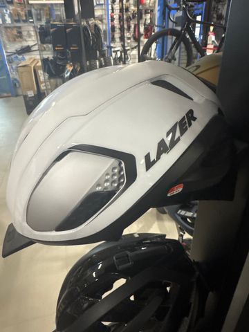 Used Lazer Casco Vento kineticore 2024 bike — image 2 of 7