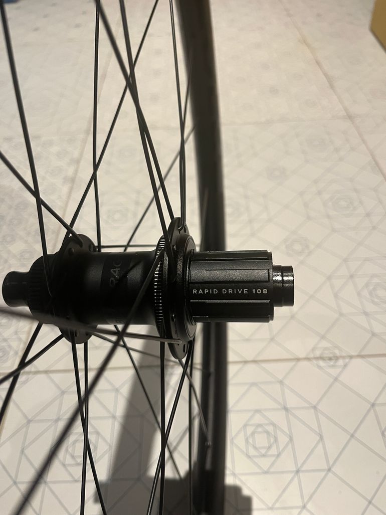 Tweedehands Bontrager Aeolus Elite 35v 2024 bike — afbeelding 4 van 6