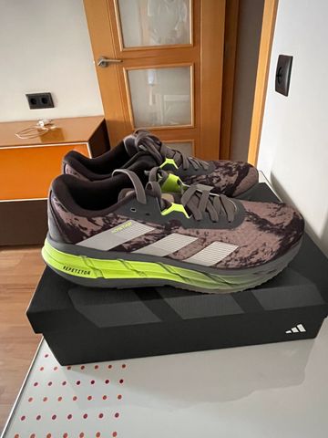 Brugt Adidas Adistar 3 modelo Berlín 2024 bike — billede 1 af 8