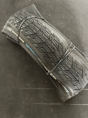 Tweedehands Vee Tires speedbooster 20x1.60 2024 Tyres & Tubes