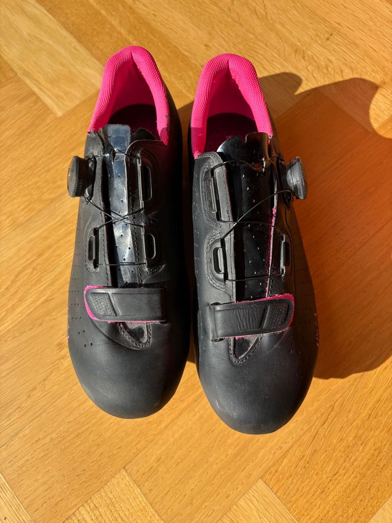 Used Fizik Tempo Overcurve R5 2018 bike — image 2 of 6