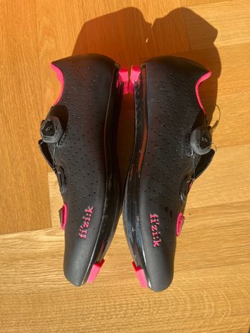 Used Fizik Tempo Overcurve R5 2018 bike — image 4 of 6