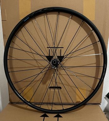 Used Shimano RS370 2017 bike — image 2 of 9