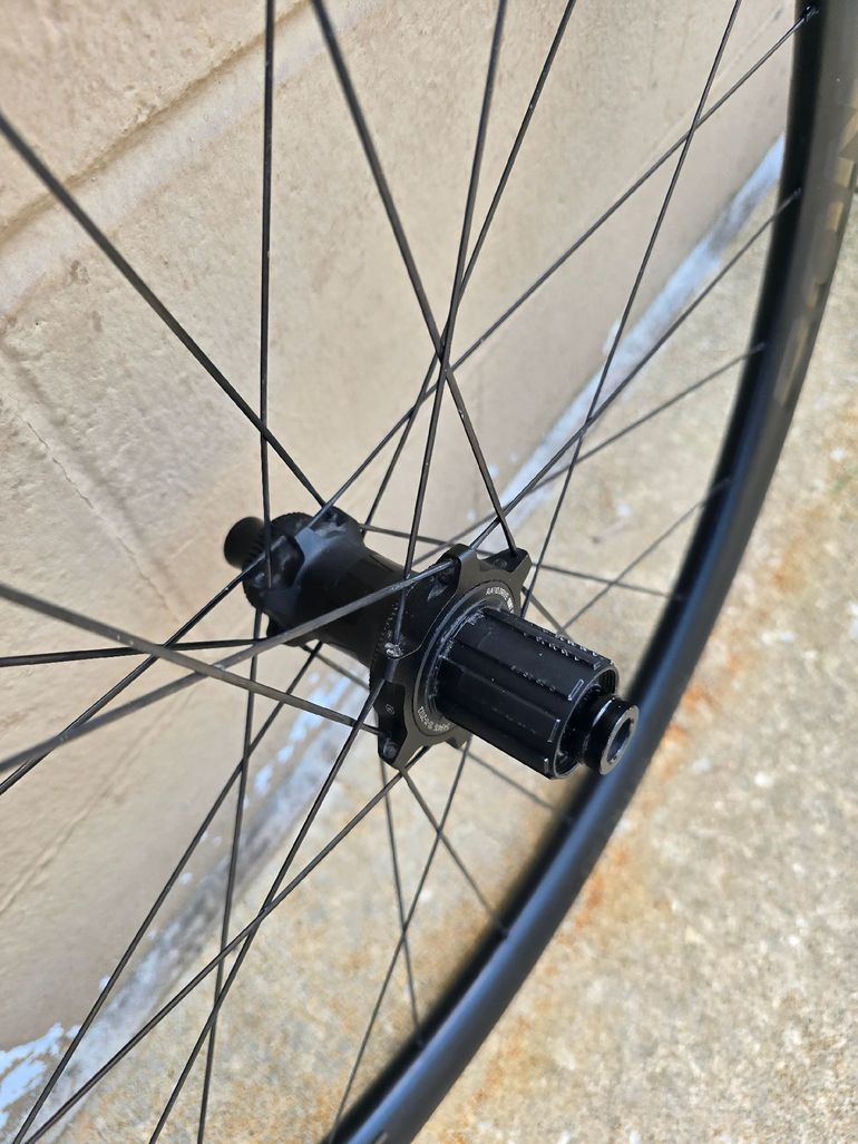 Used Bontrager Aeolus Pro 3V 2022 bike — image 5 of 9