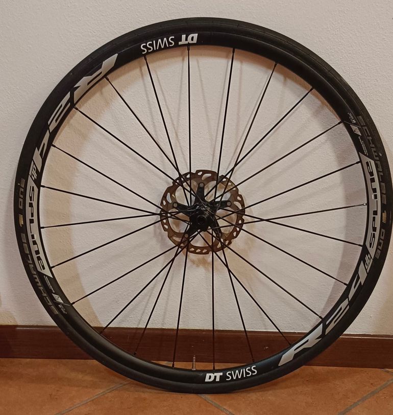 Brugt Dt Swiss R24 db Spline bike — billede 2 af 4