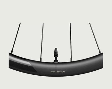 Used orbea Oquo RP35LTD 2024 bike — image 8 of 10