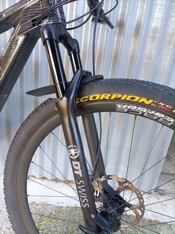 Używany Dt Swiss F 232 ONE 120MM 2023 Fork