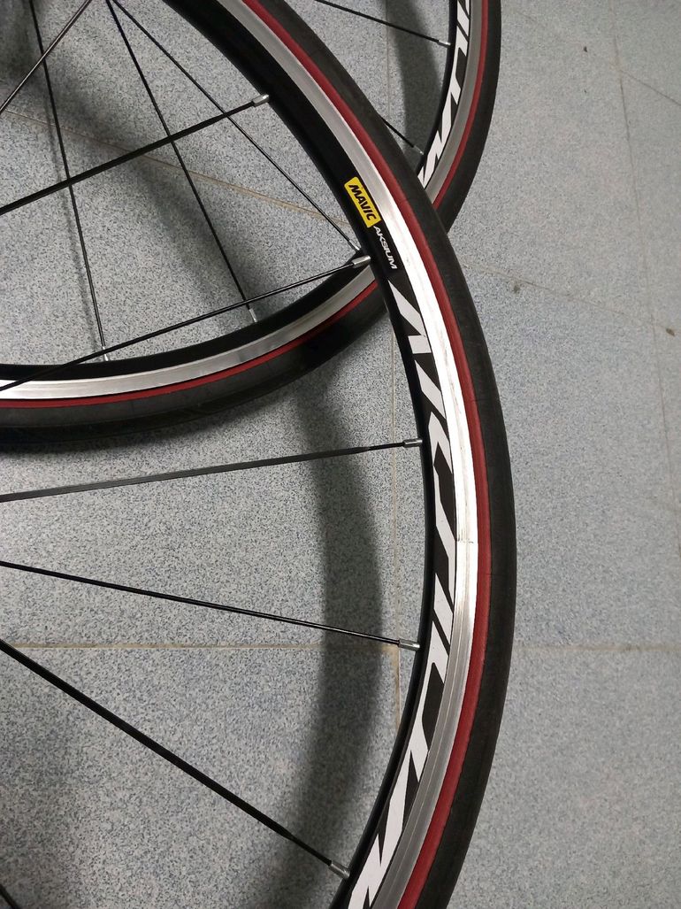 Gebrauchtes Mavic aksyum 2015 bike — Bild 3 von 4