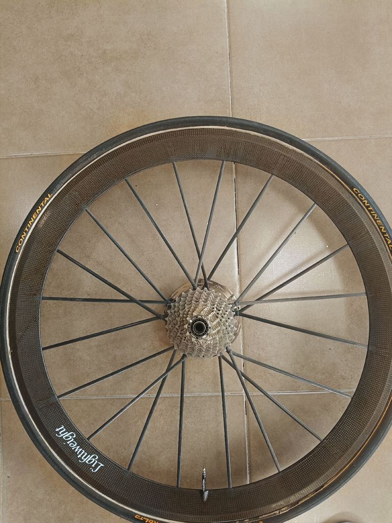 laightwiht carbono 2023 bike d'occasion — image 8 sur 11