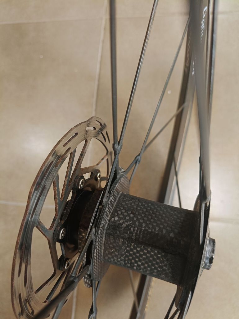 laightwiht carbono 2023 bike d'occasion — image 9 sur 11