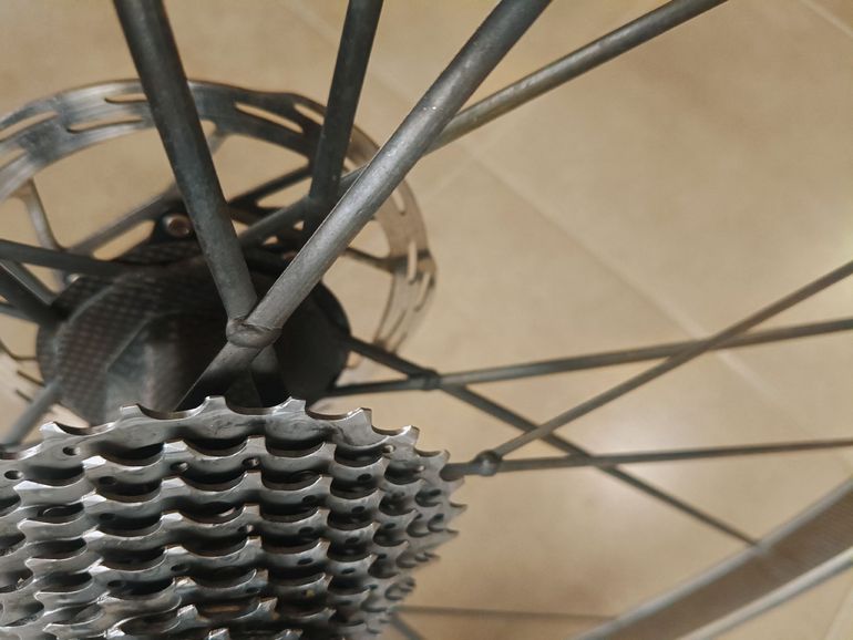 laightwiht carbono 2023 bike d'occasion — image 3 sur 11