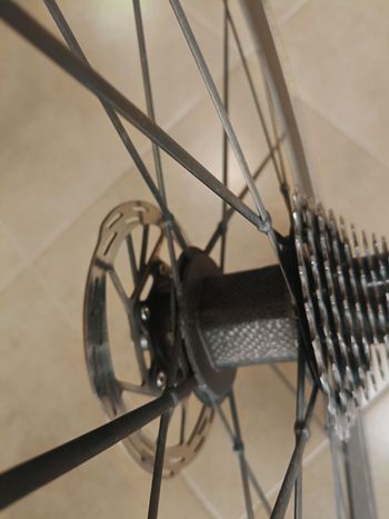 laightwiht carbono 2023 bike d'occasion — image 7 sur 11
