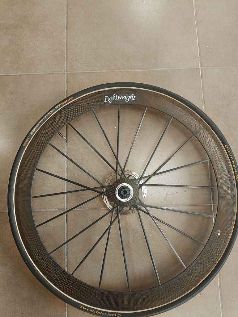 laightwiht carbono 2023 bike d'occasion — image 11 sur 11
