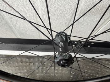 Used Dt Swiss 1400 SPLINE DISC 2022 bike — image 6 of 6