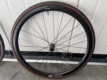 Used Dt Swiss 1400 SPLINE DISC 2022 bike — image 5 of 6