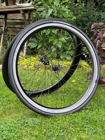 Used truebc Carbon Road Ultimate 2021 bike — image 3 of 13