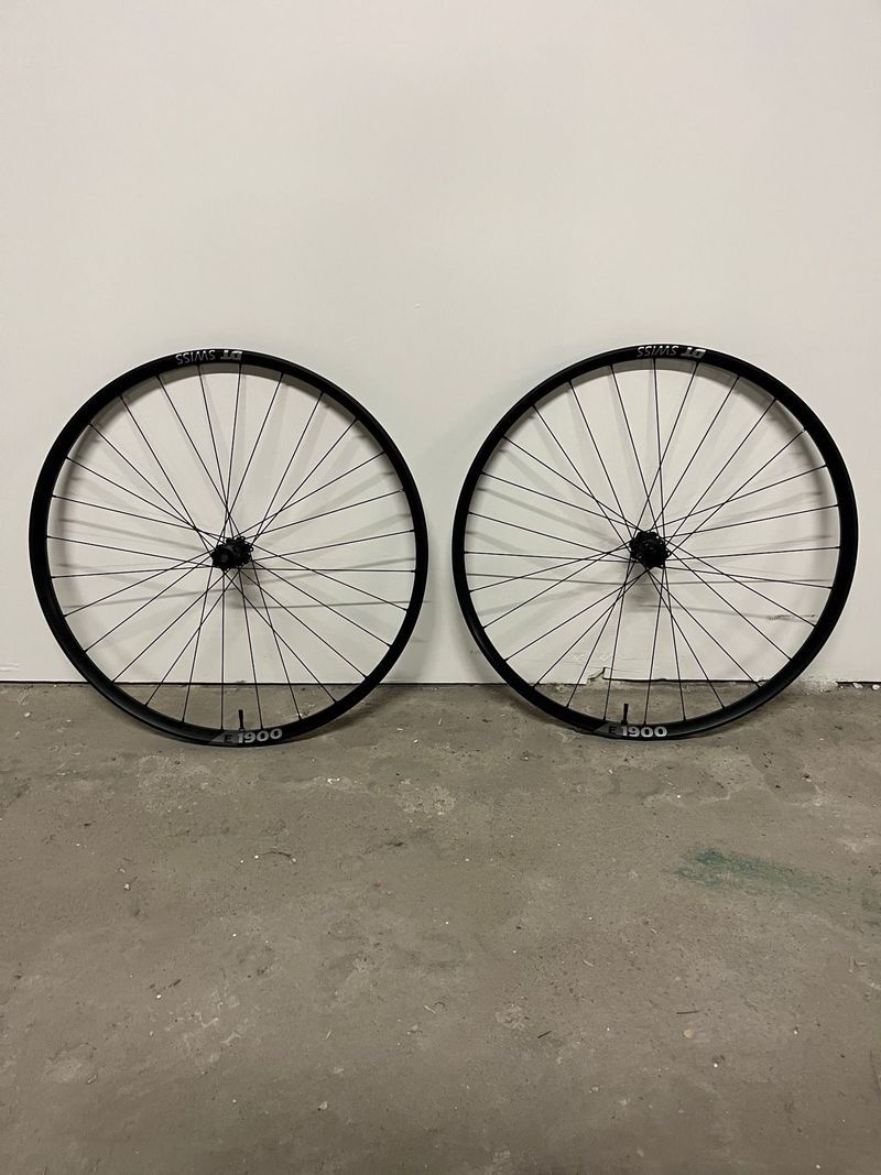 Used Dt Swiss E1900 2025 Wheels