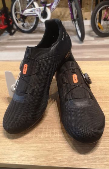 Dmt KR4 Cycling Shoes usato