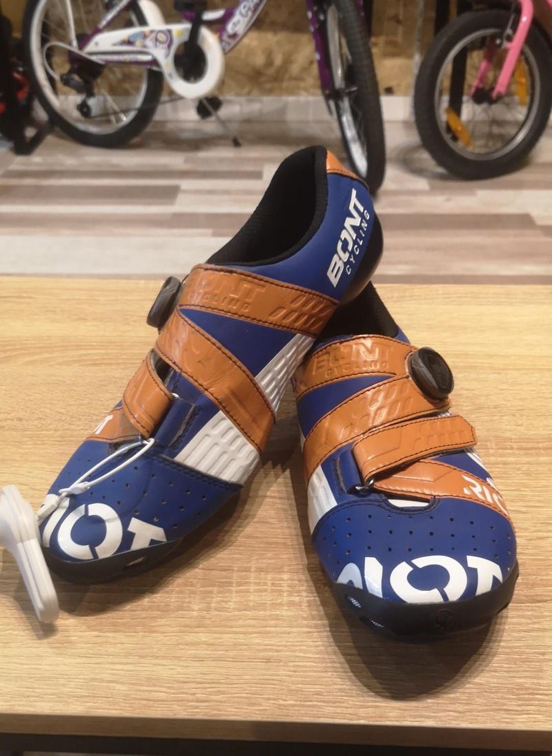 Used Bont Midnight/Megacrimson Cycling Shoes