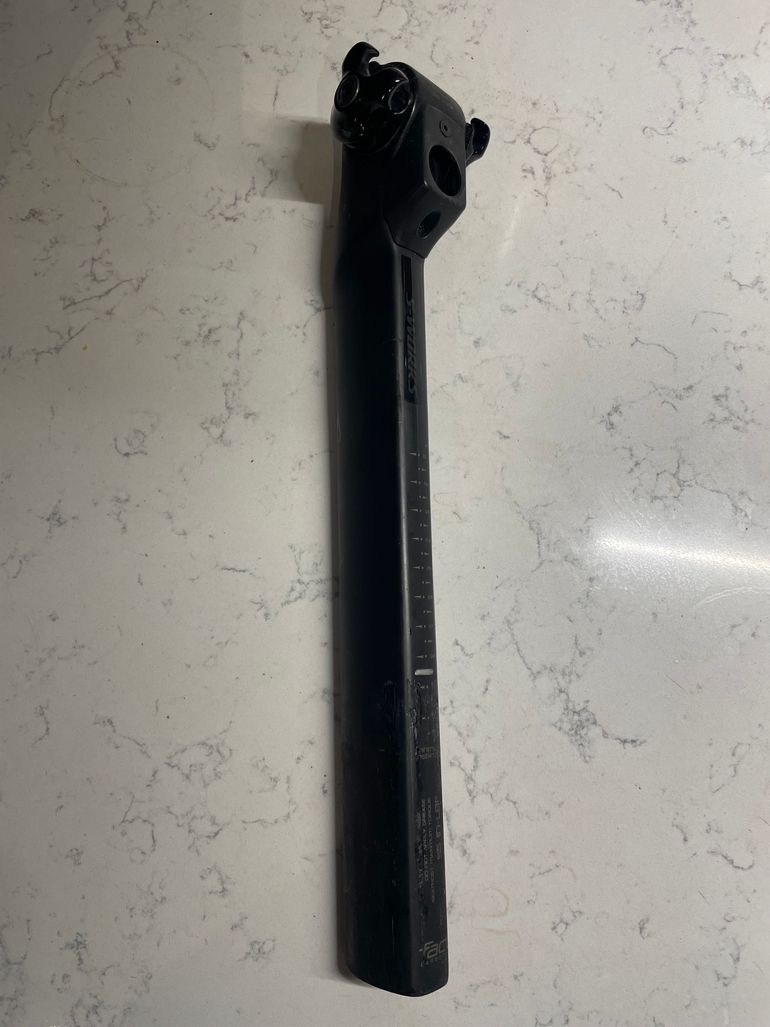 Used Specialized Tarmac sl7 seatpost 20mm offset 2021 bike — image 2 of 2