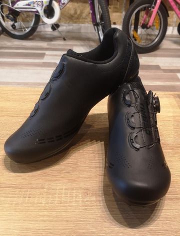 Osbru Road Cycling Shoes usato