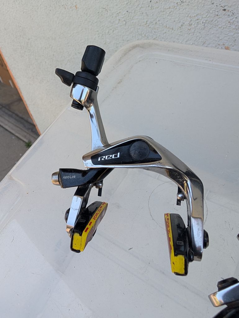 Used Sram red eTap 11 spd rim brake no front derailleur bike — image 5 of 11