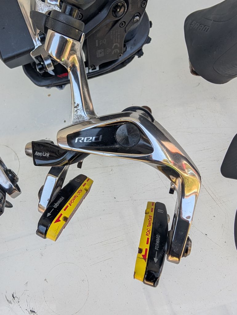 Used Sram red eTap 11 spd rim brake no front derailleur bike — image 4 of 11