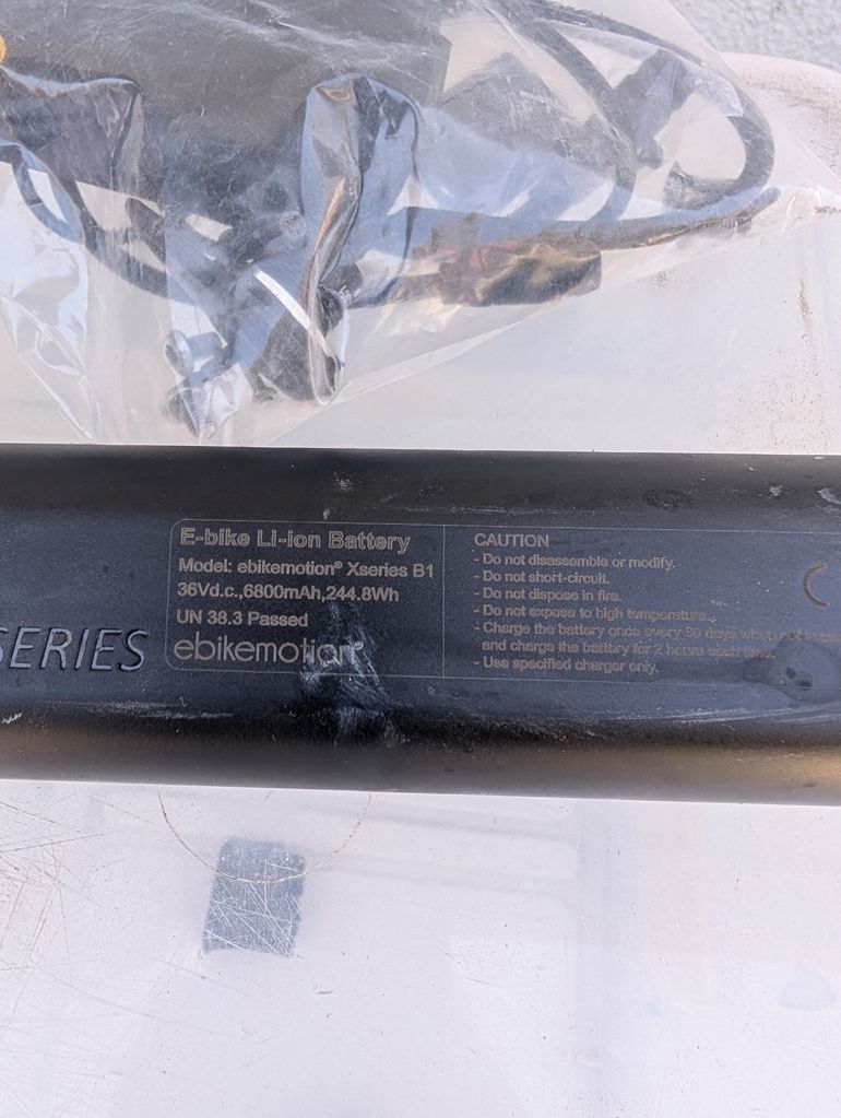 Used Bianchi Complete wiring and Battery for Aria E-Road 2022 2022 bike — image 3 of 4