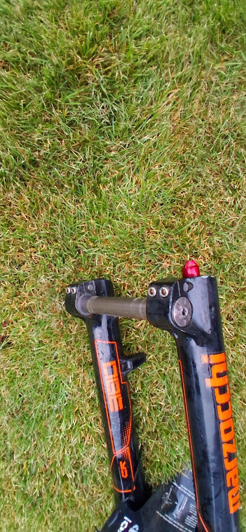 Used mazochi 380cr Fork