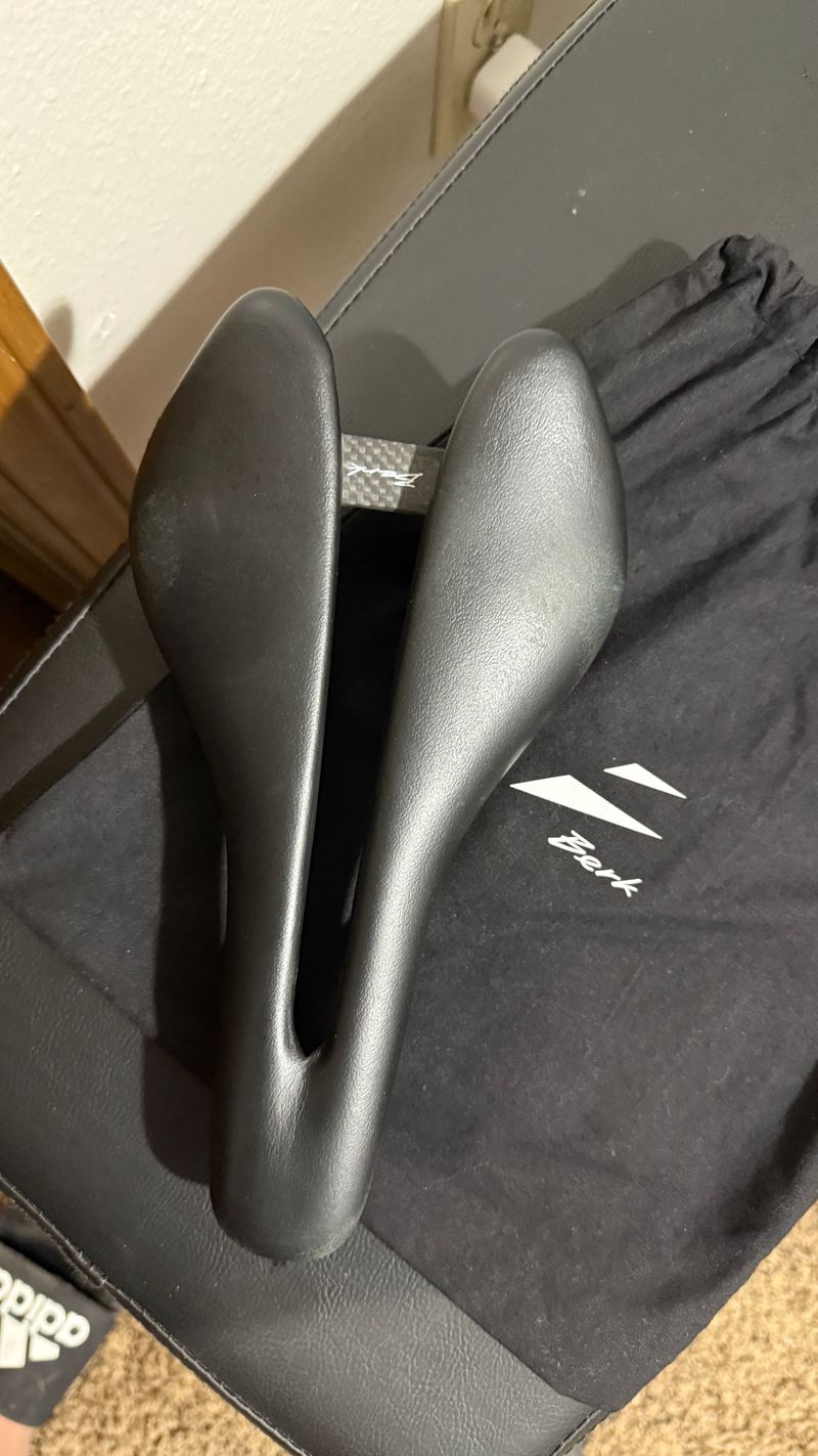 Used Berk Lupina Short Padded 2022 Saddles & Seatposts