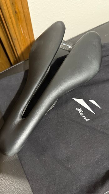 Used Berk Lupina Short Padded 2022 bike — image 4 of 5