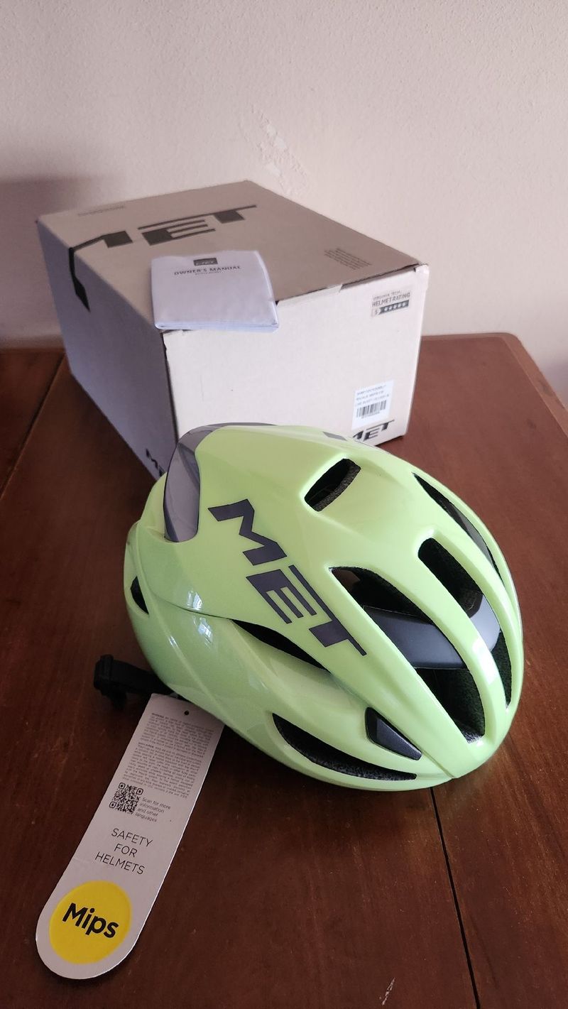 Used MET Rivale MIPS 2025 Cycling Accessories