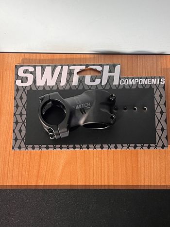 Używany Switch Attacco manubrio 50mm -17° alluminio nero 2025 Cockpit
