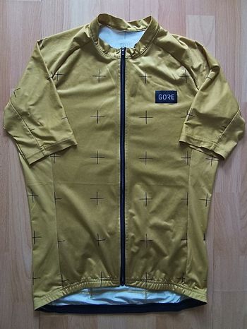 Used Gorewear Contest Daily Cycling Clothing