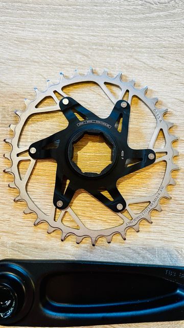 Tweedehands Sram 36T T-TYPE OR EAGLE CHAIN ONLY Drivetrain & Pedals