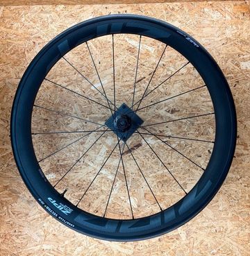 Used Zipp 303SW 2025 bike — image 2 of 7