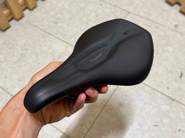 Tweedehands Specialized Power Comp with Mimic 143mm 2025 Saddles & Seatposts