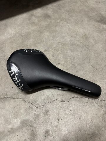 Tweedehands Fizik Antares Saddles & Seatposts